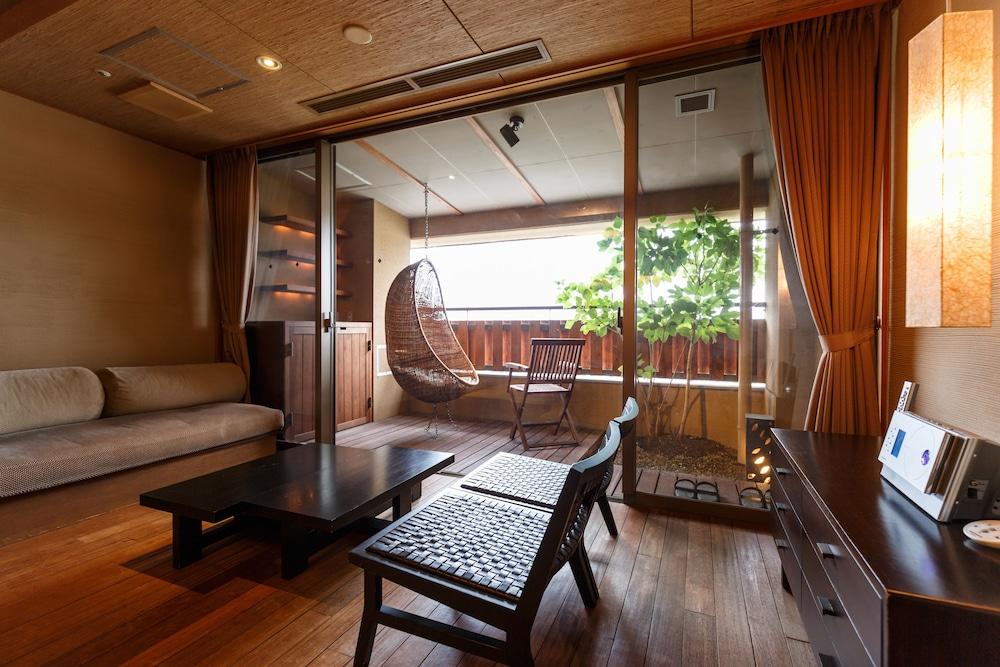 รูริโกะ Hotel คากะ ภายนอก รูปภาพ
