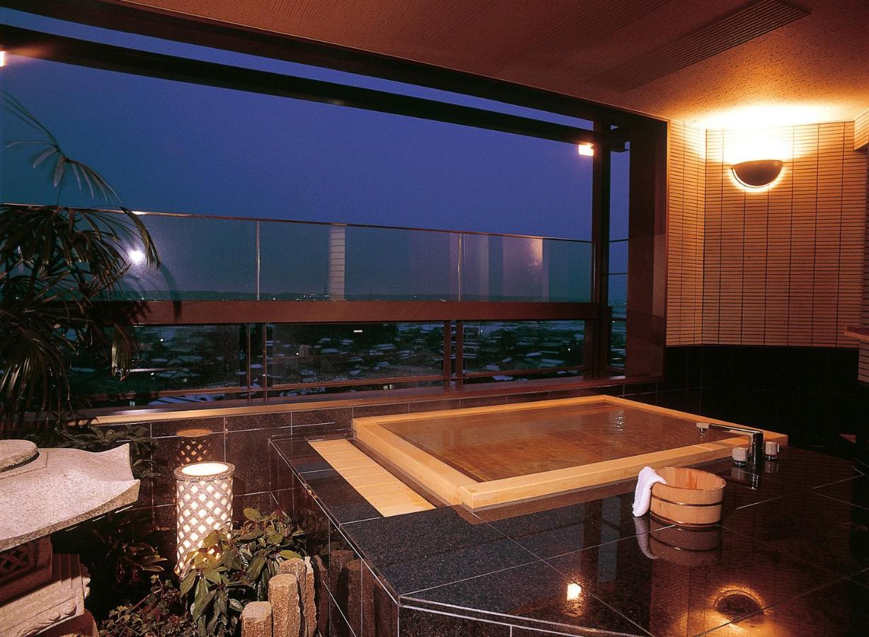 รูริโกะ Hotel คากะ ภายนอก รูปภาพ